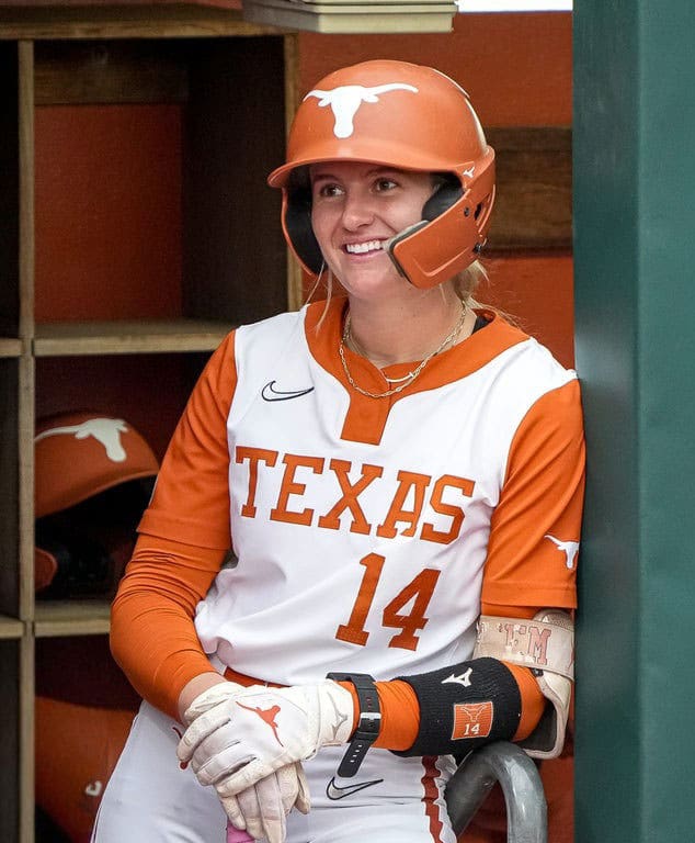 Atwood locked in from the dugout, bringing energy and leadership to the Longhorns lineup.