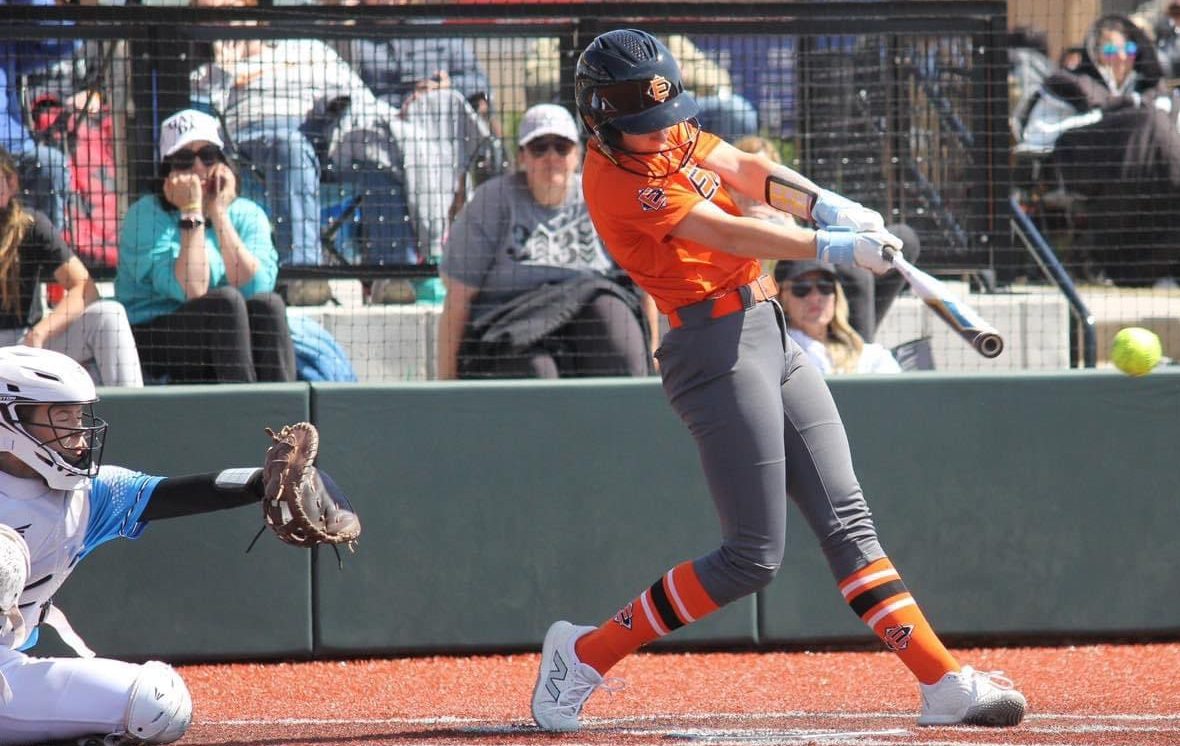 Faith Friday: Brynlee Hopkins Talks All Things Faith