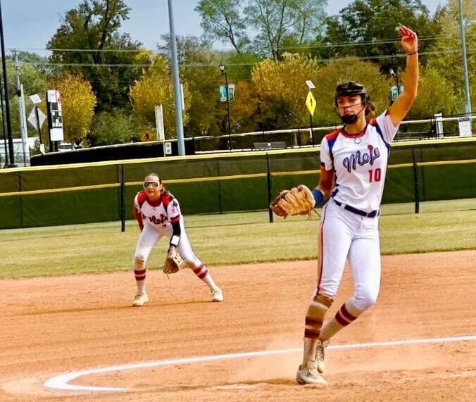 2030 Ellie Fleming: A Rising Star in Softball with Unstoppable Leadership and Talent