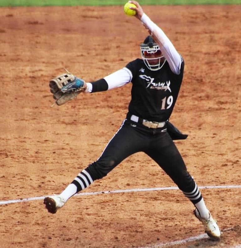 Class of 2028 pitcher Jaeda Tucker delivers a pitch for Fury Platinum X Higdon/Carr during tournament play.